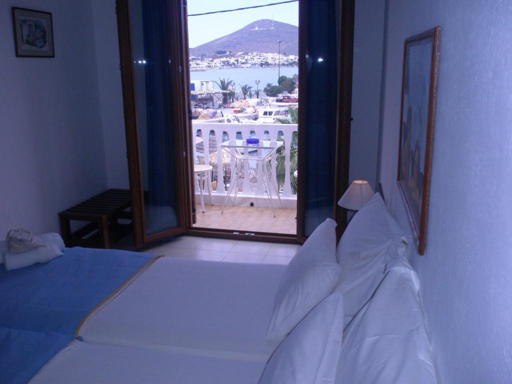 Captain'S House Hotel Skala  Room photo